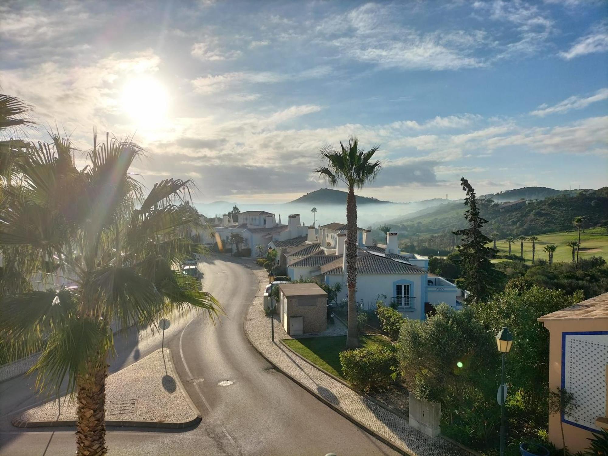 Komfortables Town House In Traumhafter Lage Budens Dış mekan fotoğraf